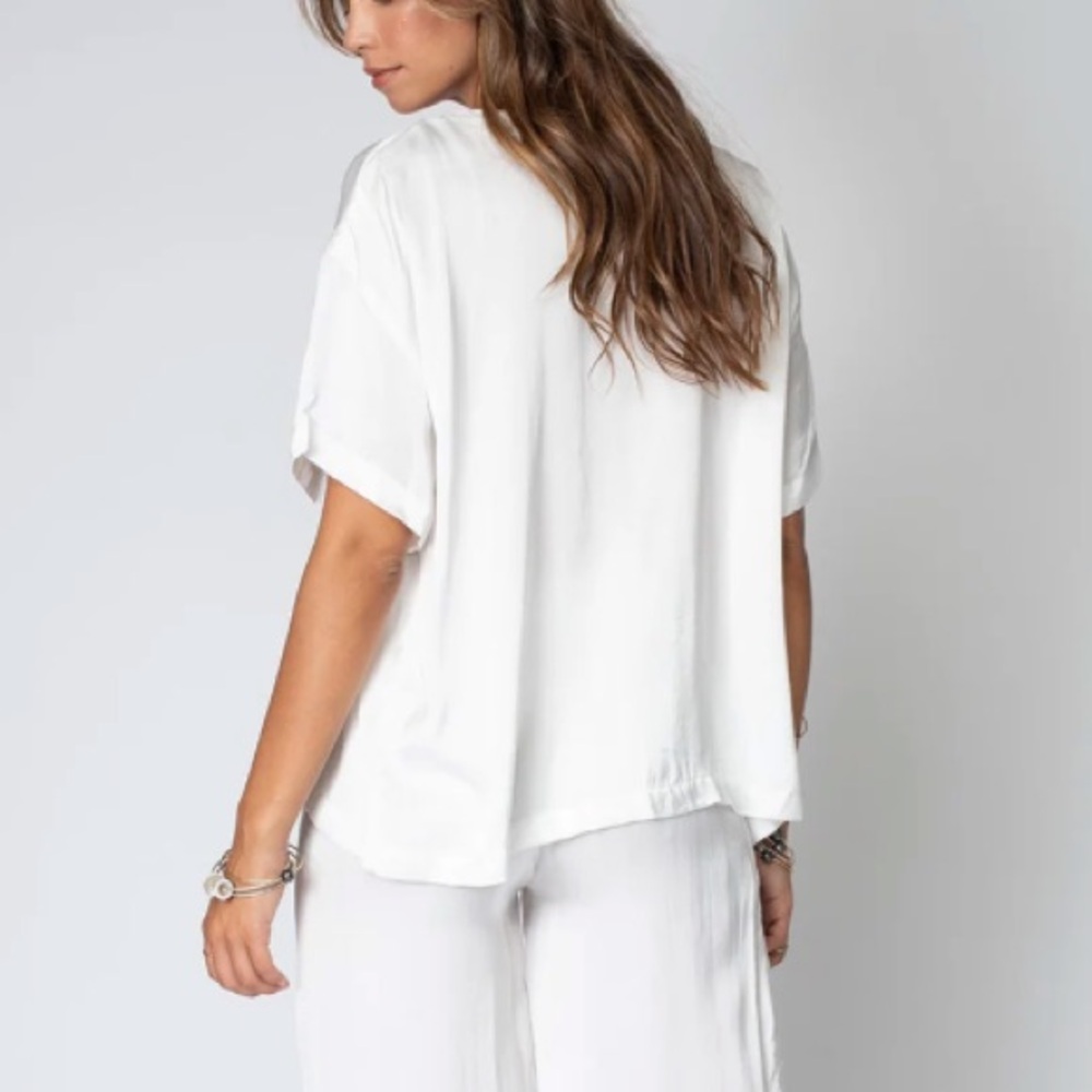 STILLWATER THE WREN SILKY TEE in White | Size: Small | NWOT - Picture 3 of 6